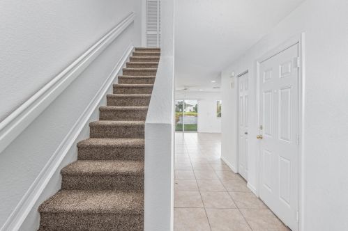 2414 Marshfield Ct, Fort Pierce, FL 34953-4370