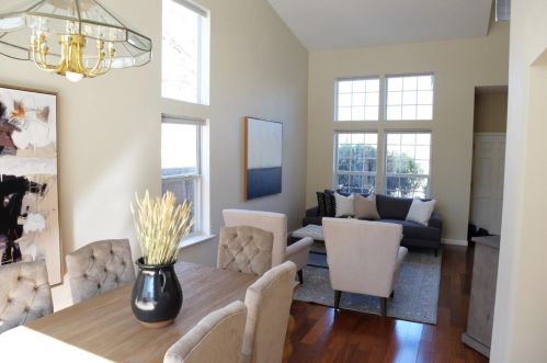 100 John Henry Cir, Folsom CA 95630-8132 exterior