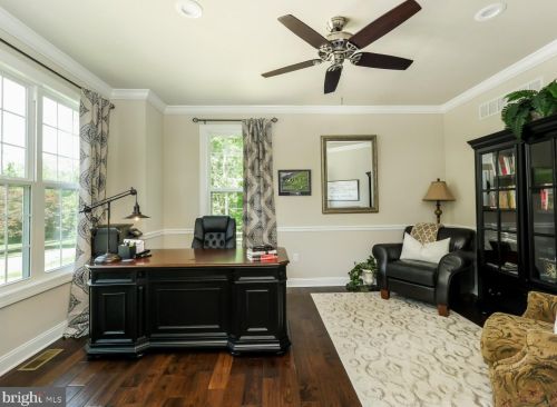 1547 Old Welsh Rd, Huntingdon Valley, PA 19006-5834