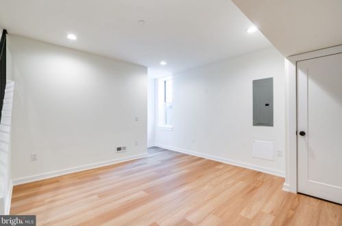 959 Marshall St, Philadelphia PA 19122 exterior