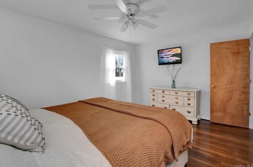 68 Stuart Dr, Poughkeepsie NY 12603-4714 exterior