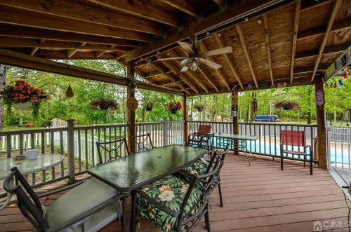 439 Cassville Rd, Jackson Twp NJ 08527-4712 exterior