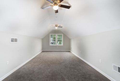 1321 57, Milwaukee WI 53214-3429 exterior