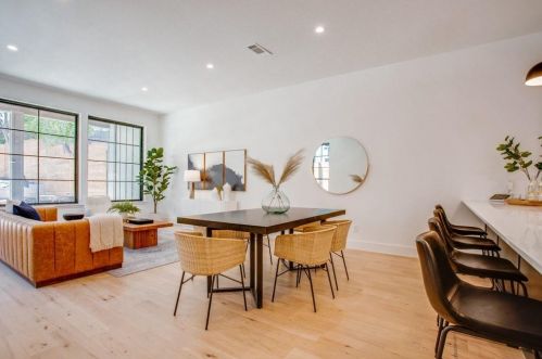 1218 Haines, Dallas TX 75208-4104 exterior