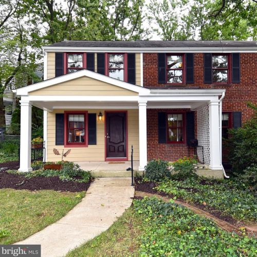 2623 Jefferson Dr, Alexandria VA  22303-1330 exterior