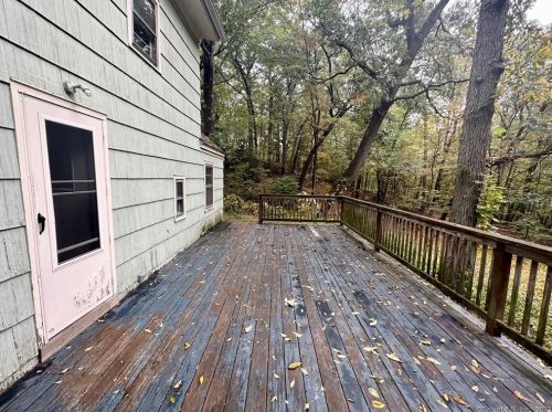 19 Kulas Ter, Seymour CT 06483-2715 exterior