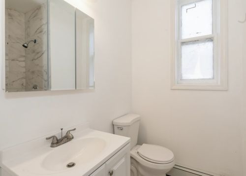 540 St, Union City NJ 07087-6301 exterior