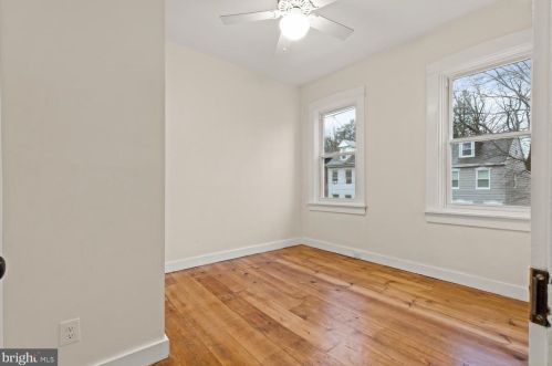 460 Queen St, Lancaster PA  17603-5618 exterior