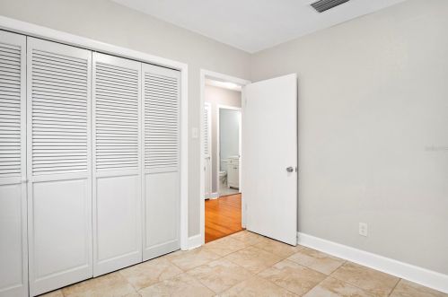 2012 Chelsea St, Tampa FL  33610-6124 exterior