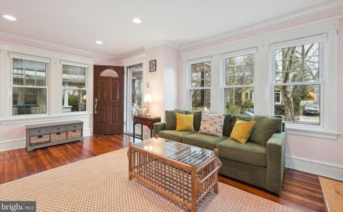 261 Crestmont Ter, Camden NJ  08108-1303 exterior