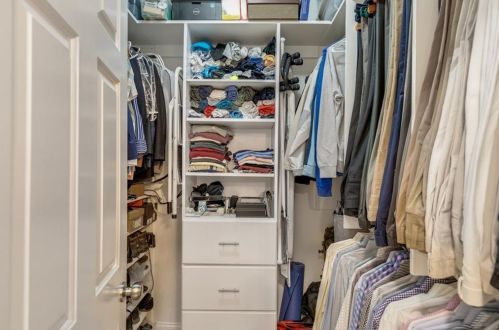 2884 Cravey Dr, Atlanta GA  30345-1420 exterior