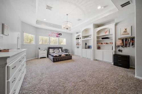 3315 Spg Br Rd, Montgomery TX 77316-2503 exterior