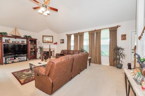 18022 Cabin Grn Ct, Humble TX 77346-3406 exterior