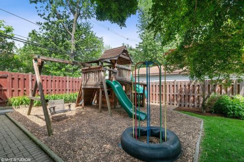 3812 Kildare Ave, Chicago IL 60641-3047 exterior