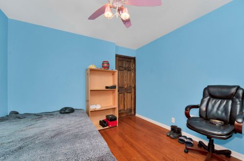 4553 Harding Ave, Chicago IL 60625-6311 exterior