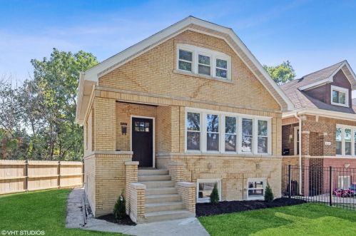 4647 Lawler Ave, Chicago IL  60638-2009 exterior