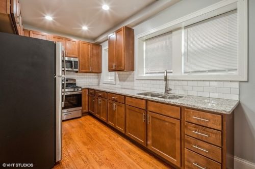 11227 King Dr, Chicago IL 60615-3537 exterior