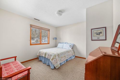 1441 Colleen Ave, Saint Paul MN 55112-1939 exterior