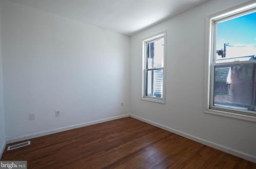 2109 16 St, Philadelphia PA 19121-1639 exterior