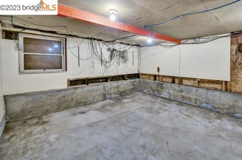 2133 Essex St, Berkeley CA 94705-1814 exterior