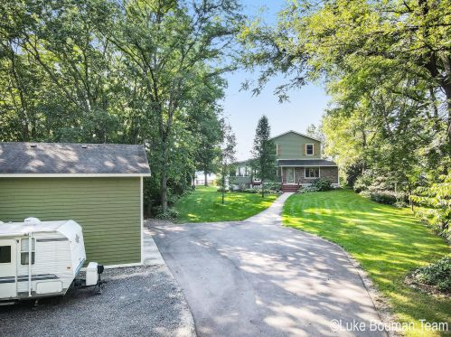 3884 Allegan Dm Rd, Allegan MI 49010-8930 exterior