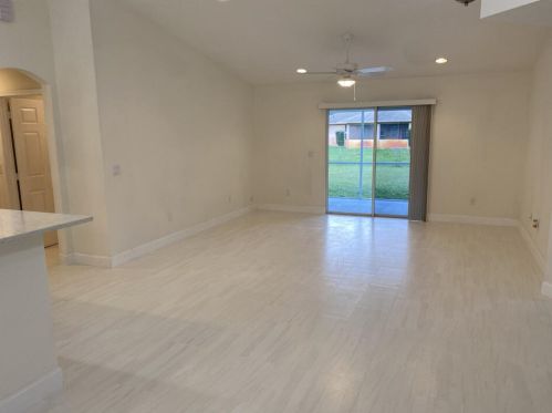 2793 Eagle Dr, Fort Pierce, FL 34984-8919