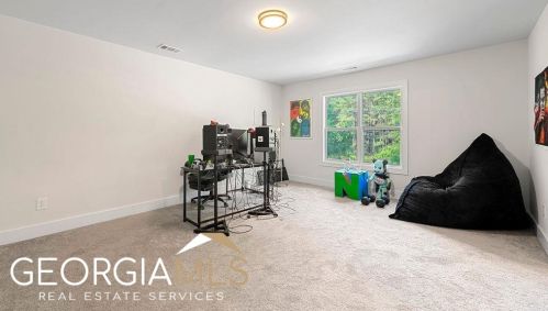 1666 Connally Dr, Atlanta GA 30344-1166 exterior