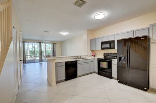 9737 Porta Leona Ln, Boynton Beach FL 33472-2775 exterior