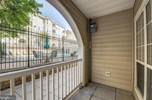 4550 Strutfield Ln, Alexandria VA 22311-4965 exterior