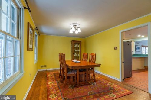 220 Media Sta Rd, Media PA 19063-4749 exterior