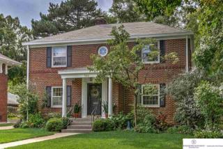 314 51 Ave, Omaha NE  68117-2422 exterior