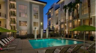 18440 68th St, Phoenix AZ  85054-9158 exterior