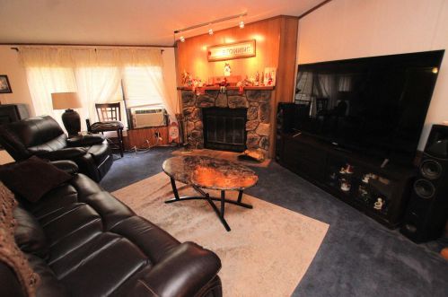 446 Courtland Ln, Meskegon MI 49442-2913 exterior