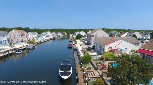 80 Storm Jib Ct, Berkeley Township NJ 08721-1417 exterior