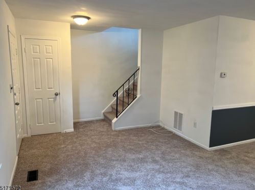 127 Riva Dr, Hackettstown NJ  07840-3729 exterior