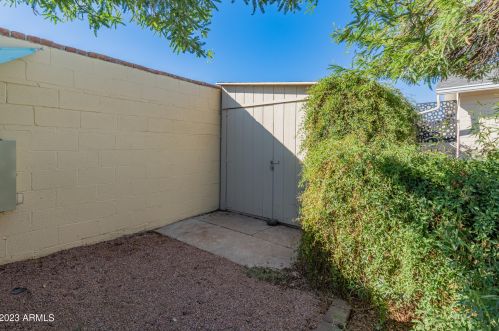 7025 22 Dr, Phoenix AZ 85023-2101 exterior