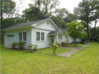 3807 Hawthorne Dr, Mobile, AL 36693-3922