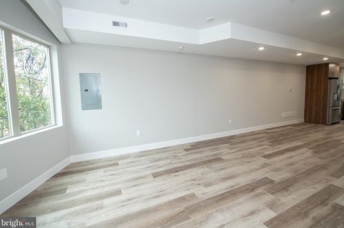 2213 Emerald St, Philadelphia PA 19134-3548 exterior