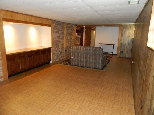 608 Euclid Ave, Elmhurst IL 60126-5141 exterior