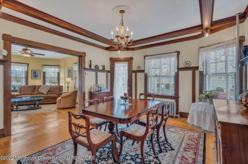 518 7 Ave, Belmar NJ 07719-2212 exterior