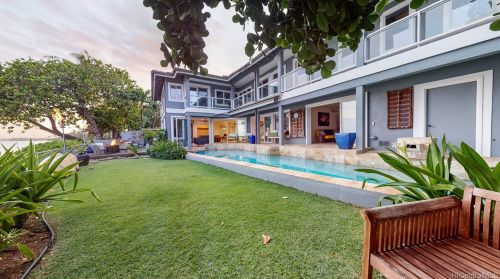 5005 Kalanianaole Hwy, Honolulu HI  96821-1505 exterior