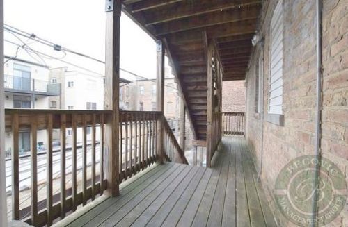 7728 Ashland Ave, Chicago IL  60626-1154 exterior