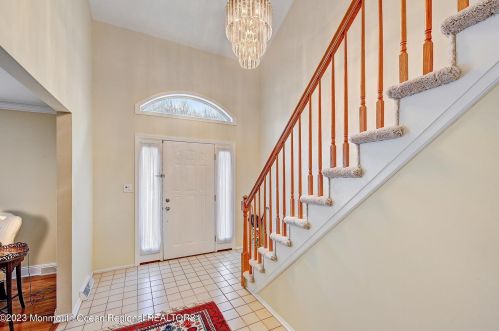 14 Black Oak Ln, Old Bridge, NJ 08857-3764