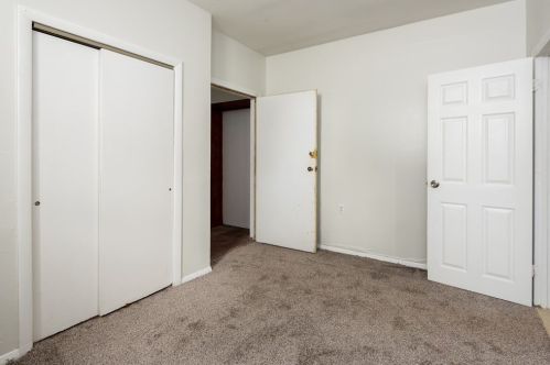 35 Grammont Rd, Worcester MA 01607-1175 exterior