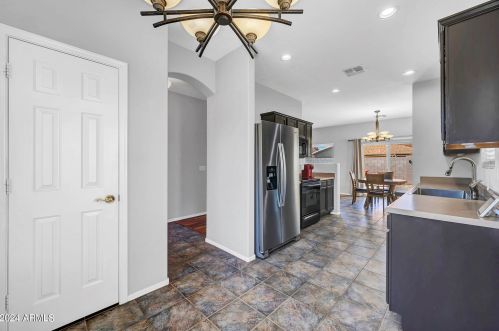 2542 Indian Wl Pl, Chandler AZ 85249-4168 exterior