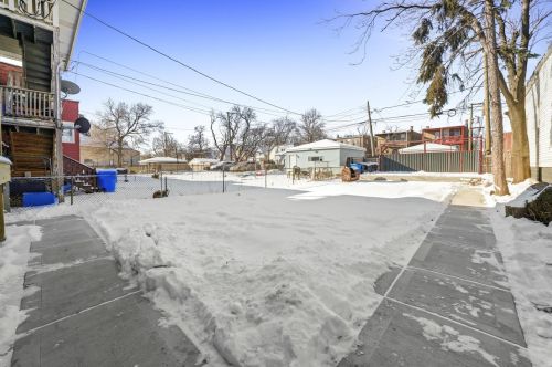 748 Long Ave, Chicago IL  60644-1142 exterior