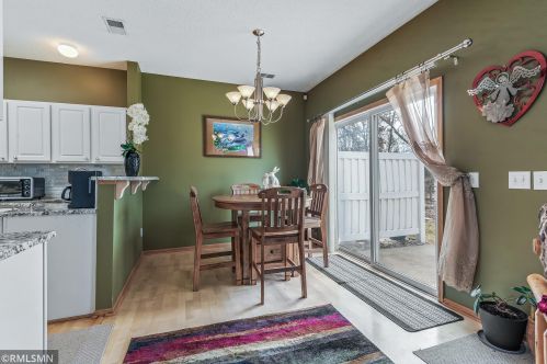 7331 Derby Ln, Prior Lake MN 55379-7061 exterior