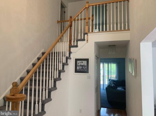 119 Kirk Dr, Huntingdon Valley, PA 19006-5424