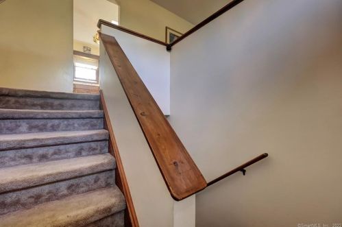 22 Lyda Dr, Milford CT 06460-3756 exterior