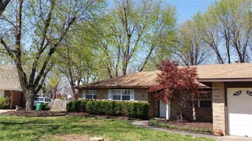 1422 Buena Vista Cir, Springdale, AR 72762-2116